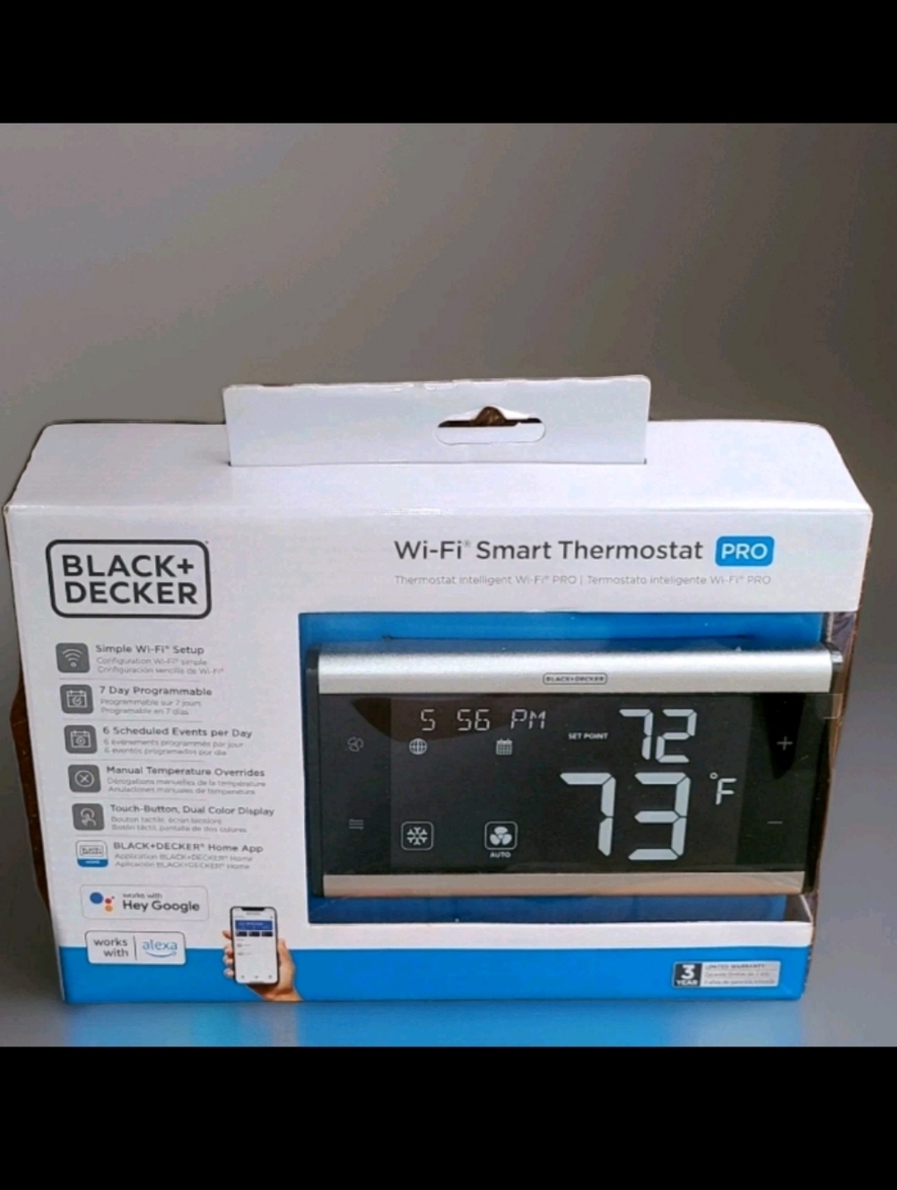 Black & Decker Wi‑Fi Smart Thermostat PRO in White and Blue